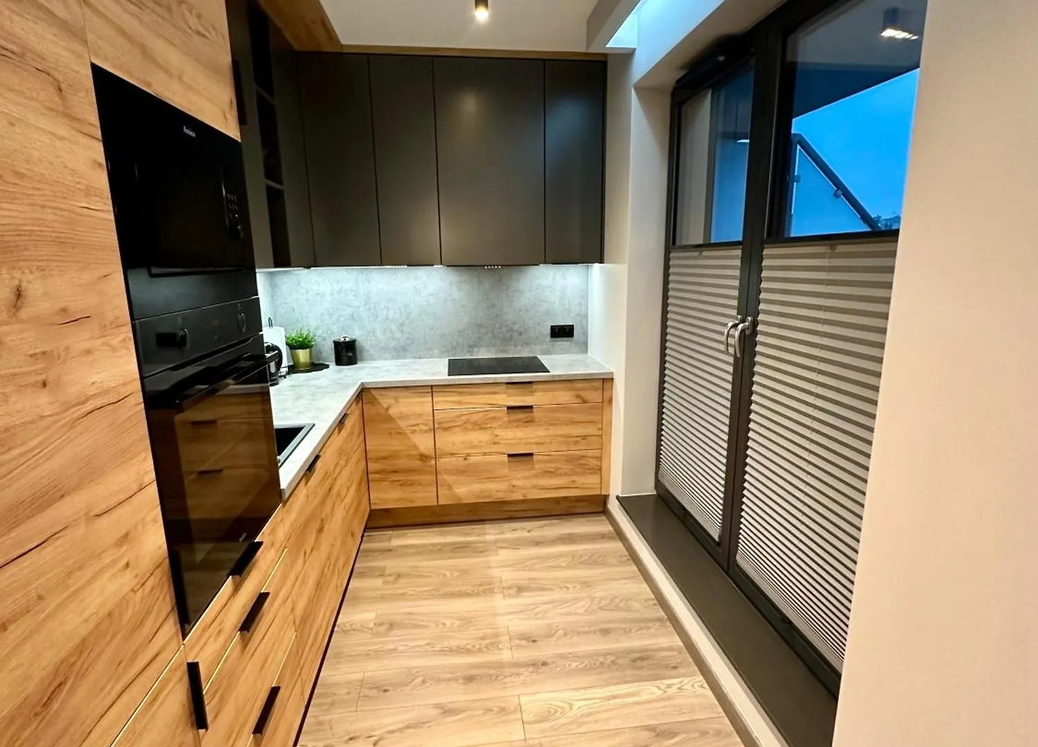 Beautiful And Modern Apartment- Garage- Wislane Tarasy Krakow