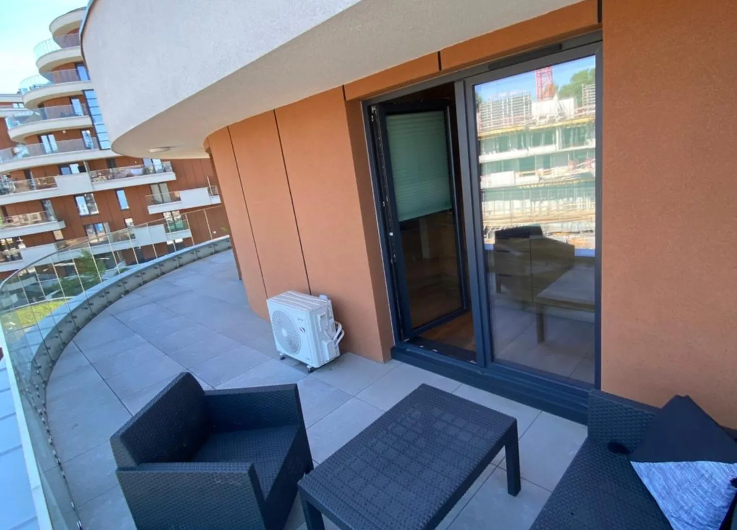 Beautiful And Modern Apartment- Garage- Wislane Tarasy Krakow