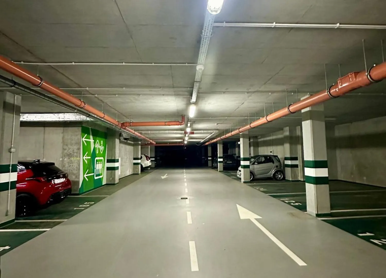 Beautiful And Modern Apartment- Garage- Wislane Tarasy Krakow Poland